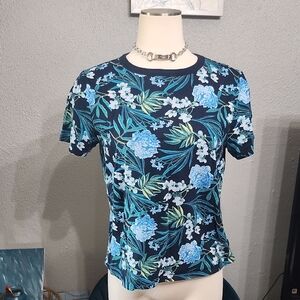 Old Navy Blue Floral Short Sleeve Tee